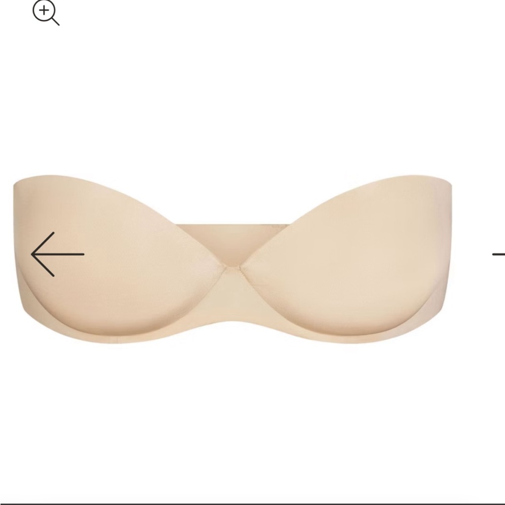 NWT SKIMS ULTIMATE STRAPLESS PUSH-UP BRA